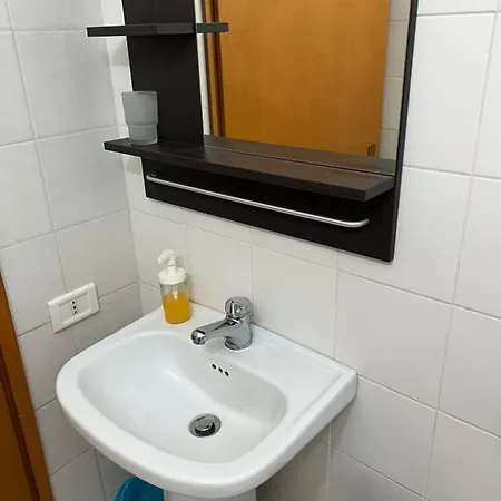 Bed & Breakfast The Artists 3*