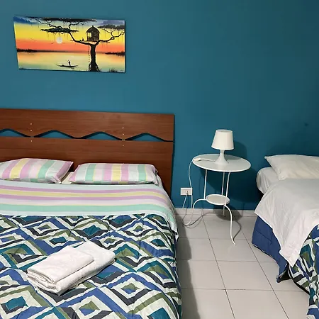 Bed & Breakfast The Artists 3*