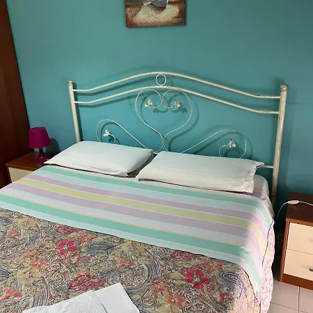 The Artists Bed and Breakfast
