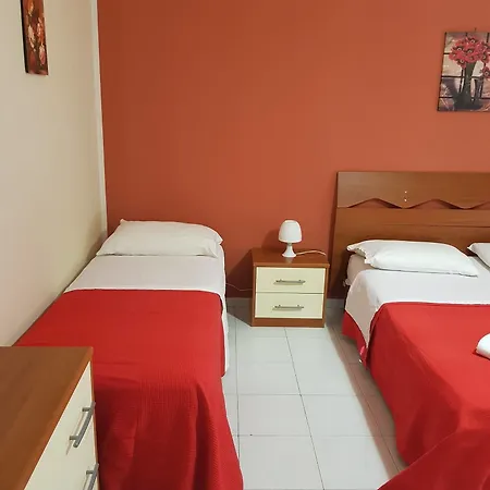 The Artists Panzió 3*