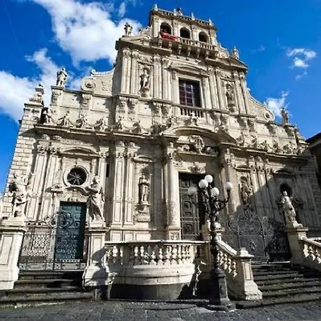 The Artists Bed & Breakfast Acireale