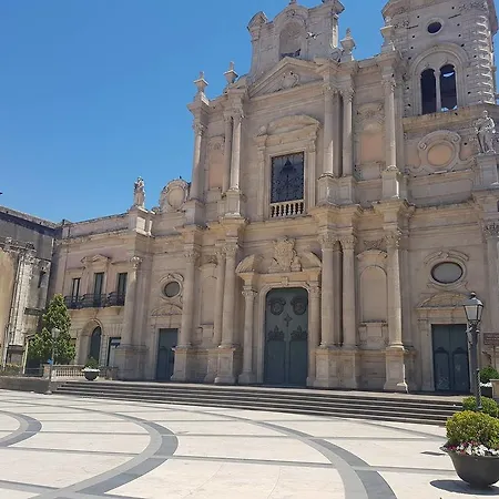 The Artists Acireale